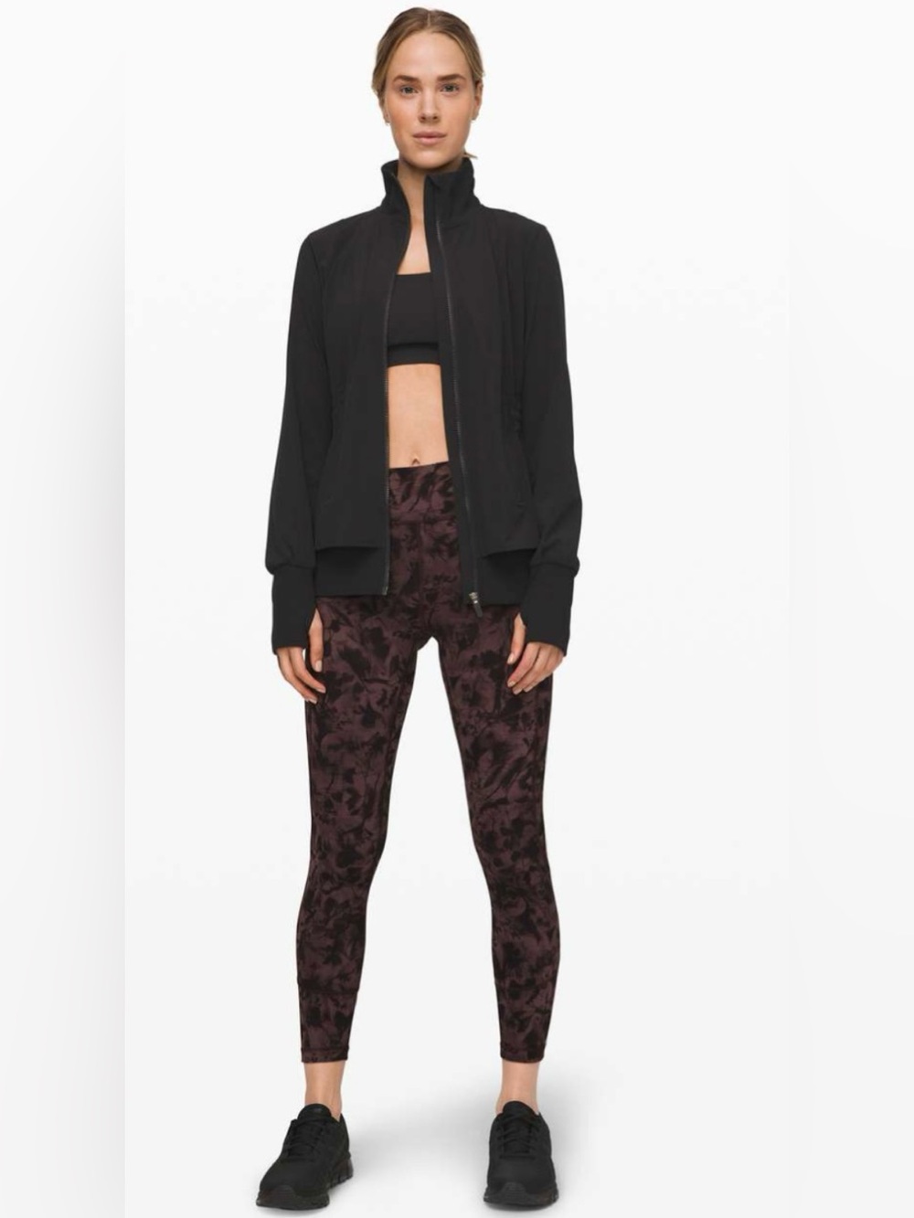 Lululemon Sights Seen Jacket in black. Size 6